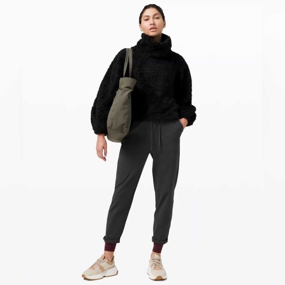 Sherpa Pullover